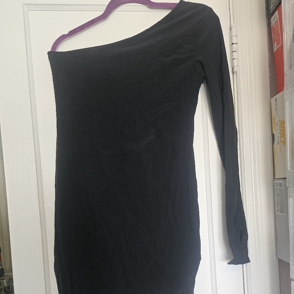 Fashion Nova One Shoulder Dress - Picture 7 of 7